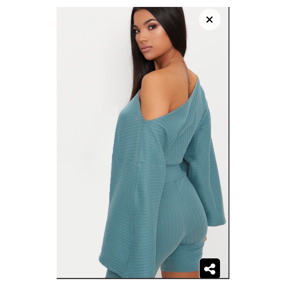Fashion Nova Off the Shoulder High Waist Short Set - Picture 4 of 6